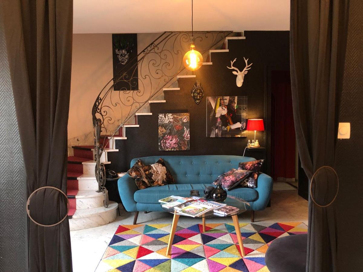Les Nuits Victoriennes Bed & Breakfast Saint-Germain-du-Corbeis Ngoại thất bức ảnh