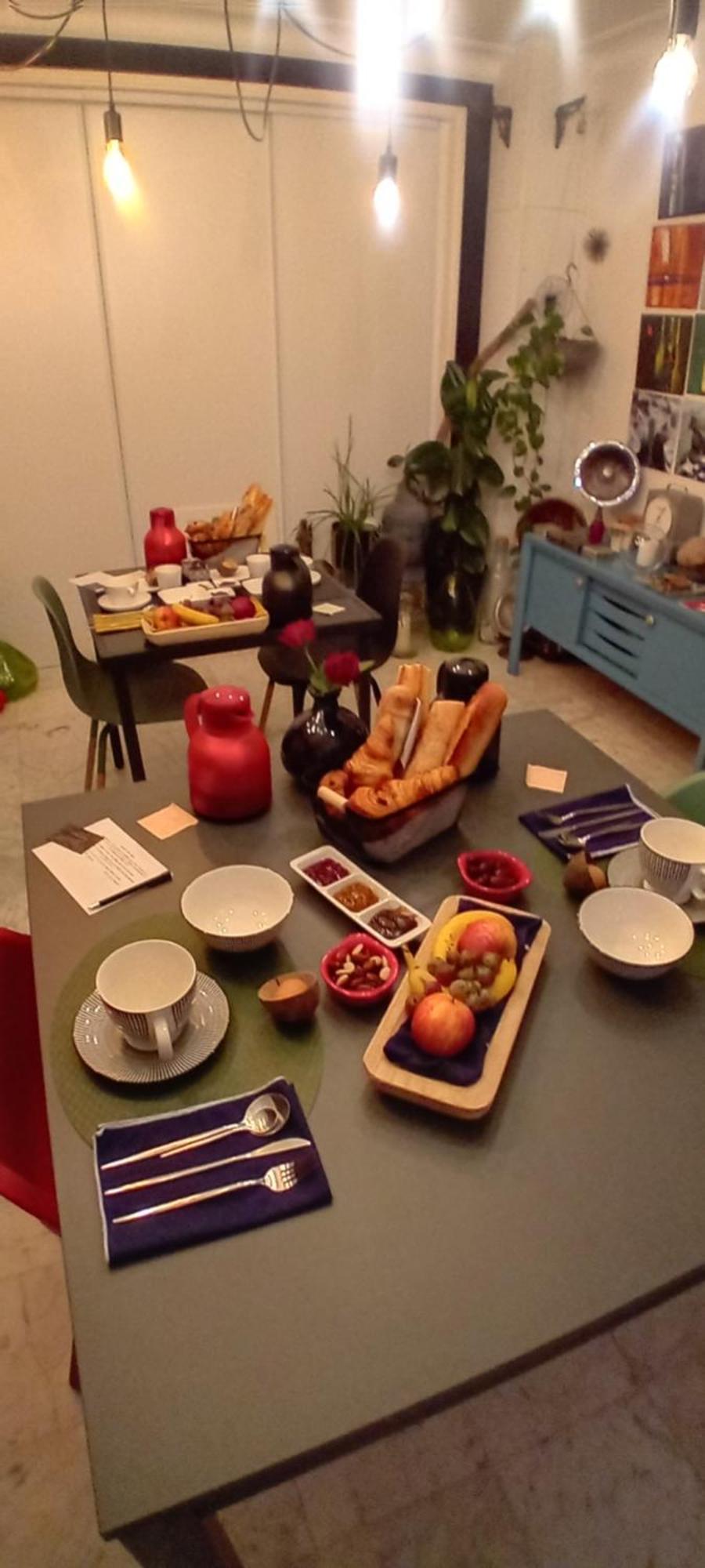 Les Nuits Victoriennes Bed & Breakfast Saint-Germain-du-Corbeis Phòng bức ảnh